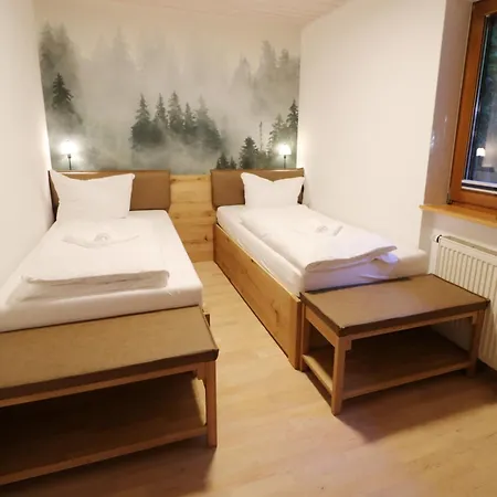 Tatil Evi Feriendomizil Am Roessleberg, *